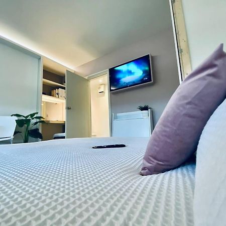 Apt 12 Luxury Living Chic Studio Steps From Beach Brighton Eksteriør billede