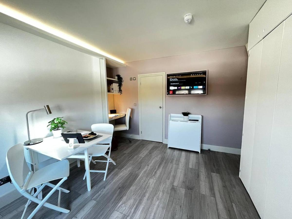Apt 12 Luxury Living Chic Studio Steps From Beach Brighton Eksteriør billede