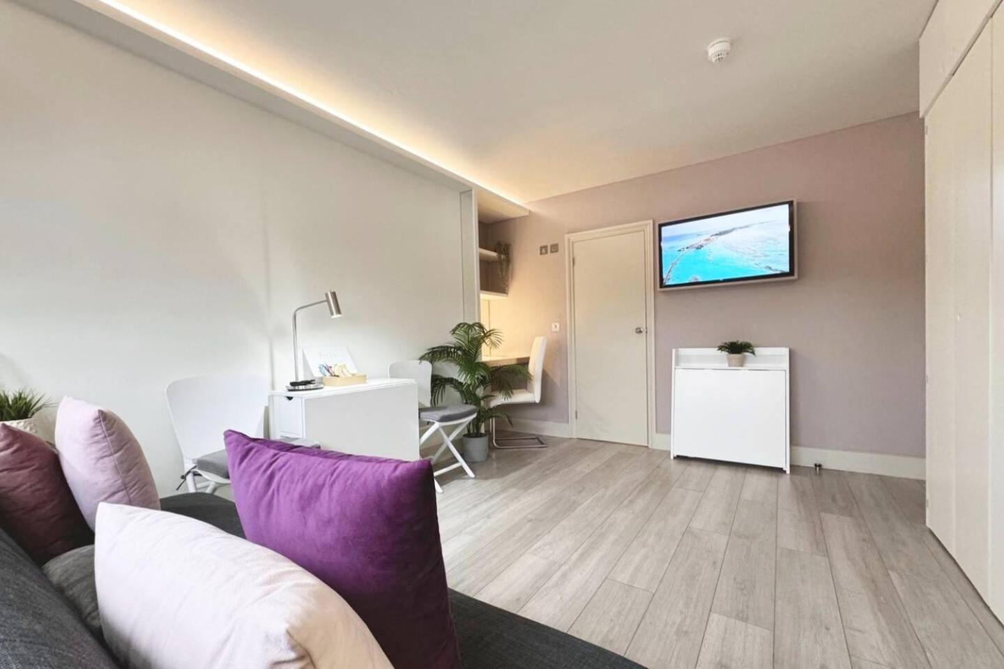 Apt 12 Luxury Living Chic Studio Steps From Beach Brighton Eksteriør billede
