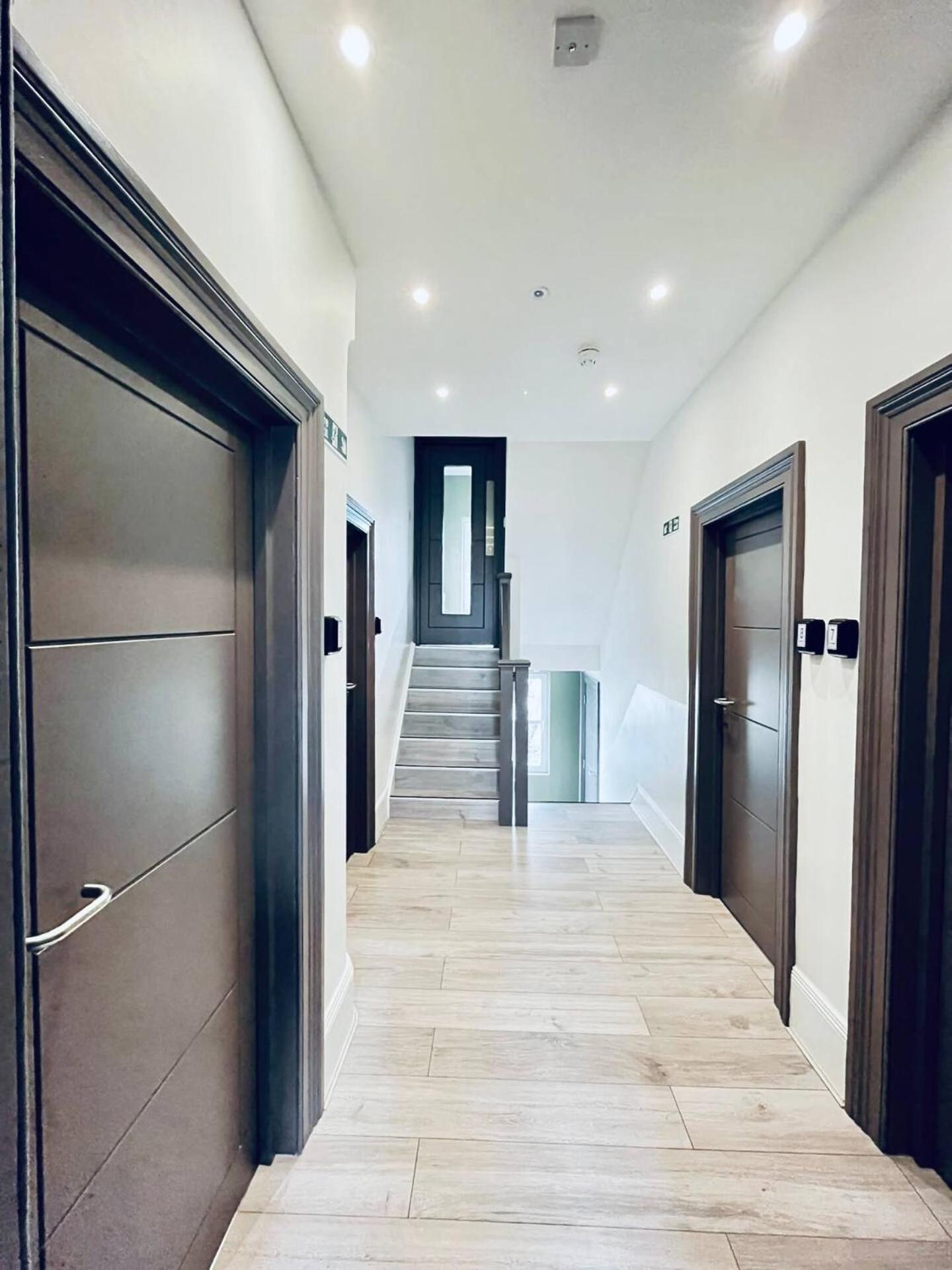 Apt 12 Luxury Living Chic Studio Steps From Beach Brighton Eksteriør billede