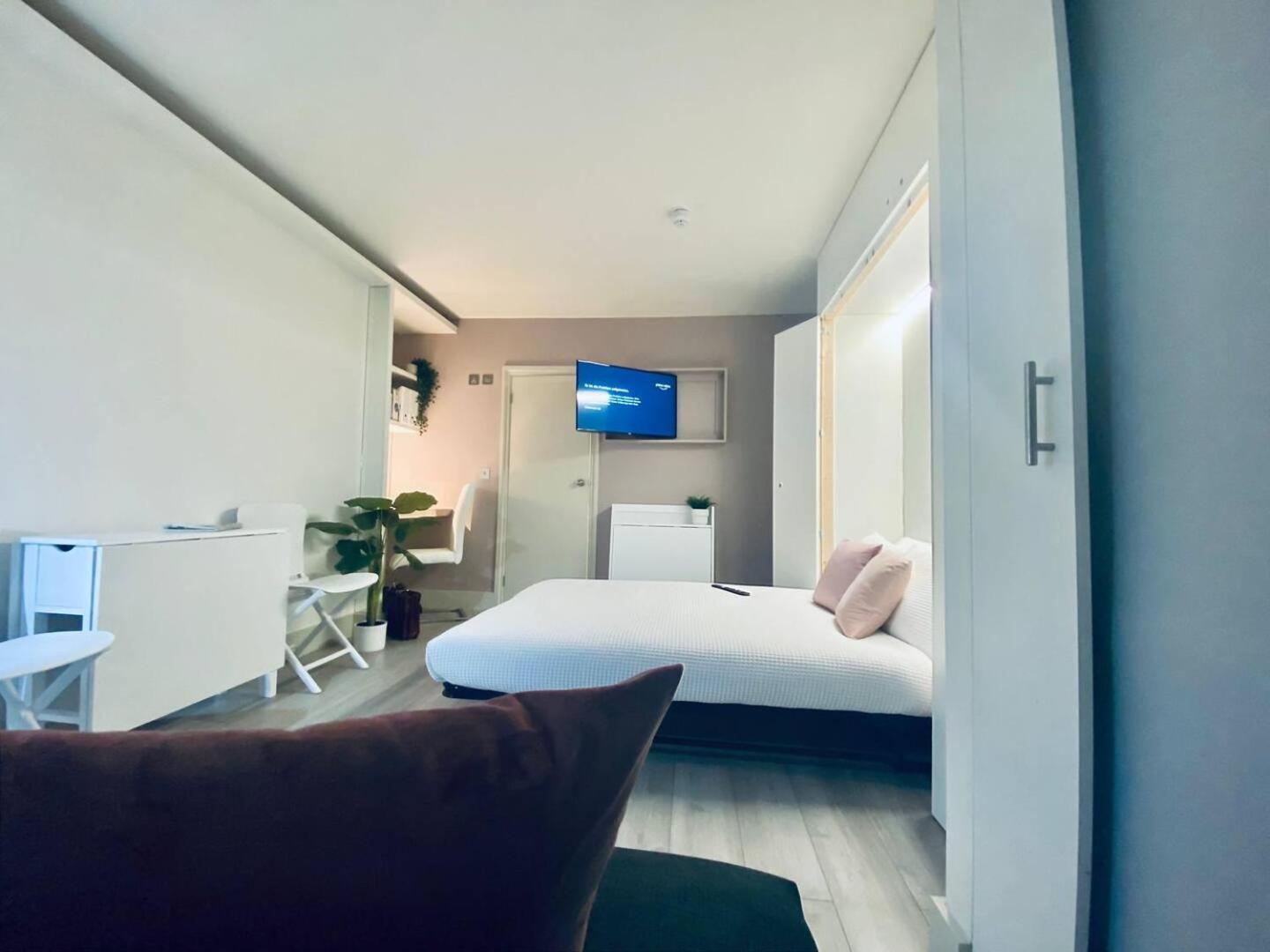 Apt 12 Luxury Living Chic Studio Steps From Beach Brighton Eksteriør billede
